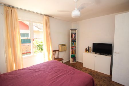 Casa de condomínio à venda com 133m², 3 quartos e 2 vagas Casa de condomínio à venda com 133m², 3 quartos e 2 vagasSuíte