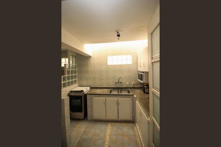Casa de condomínio à venda com 133m², 3 quartos e 2 vagas Casa de condomínio à venda com 133m², 3 quartos e 2 vagasCozinha