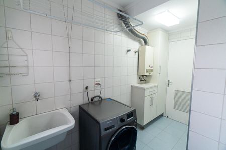 Apartamento para alugar com 105m², 3 quartos e 2 vagas Apartamento para alugar com 105m², 3 quartos e 2 vagasÁrea de Serviço