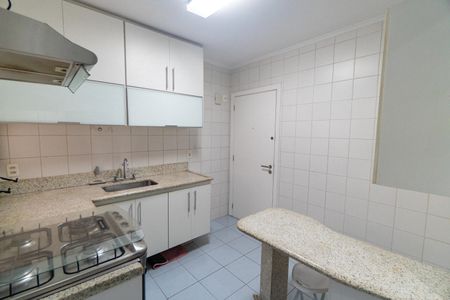 Apartamento para alugar com 105m², 3 quartos e 2 vagas Apartamento para alugar com 105m², 3 quartos e 2 vagasCozinha