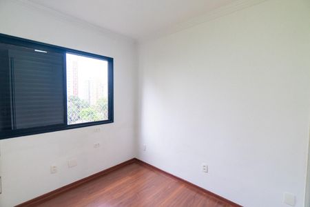 Apartamento para alugar com 105m², 3 quartos e 2 vagas Apartamento para alugar com 105m², 3 quartos e 2 vagasQuarto 2