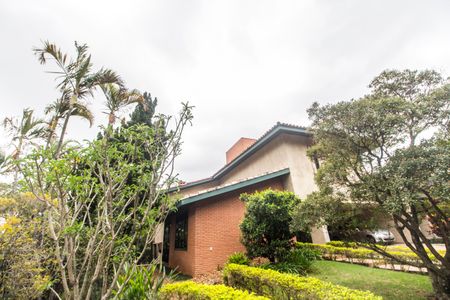 Casa de condomínio à venda com 413m², 3 quartos e 6 vagas Casa de condomínio à venda com 413m², 3 quartos e 6 vagasGaragem