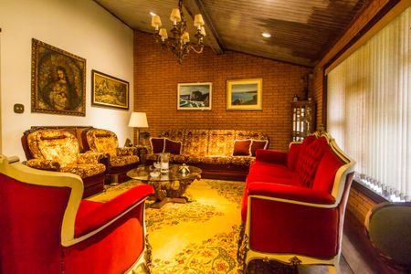 Casa de condomínio à venda com 413m², 3 quartos e 6 vagas Casa de condomínio à venda com 413m², 3 quartos e 6 vagasSala