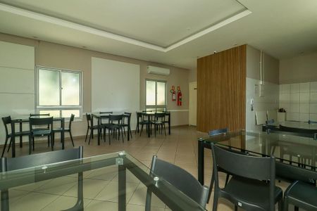 Apartamento à venda com 63m², 3 quartos e 1 vaga Apartamento à venda com 63m², 3 quartos e 1 vagaÁrea comum - Salão de festas