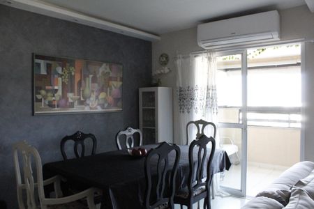 Apartamento à venda com 150m², 3 quartos e 2 vagasSala