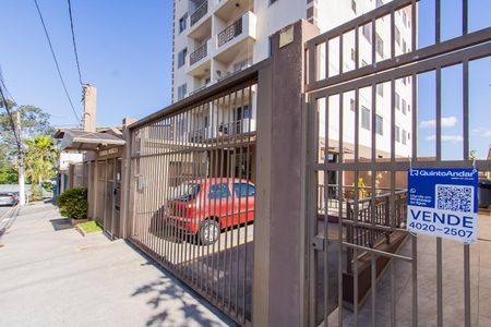 Apartamento à venda com 46m², 2 quartos e 1 vaga Apartamento à venda com 46m², 2 quartos e 1 vagaFachada + Placa