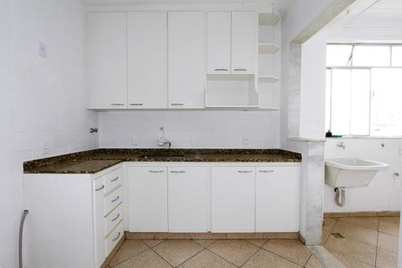 Apartamento à venda com 140m², 3 quartos e 2 vagasCozinha