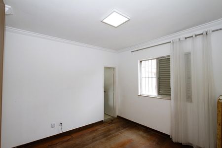 Apartamento à venda com 140m², 3 quartos e 2 vagasSuíte