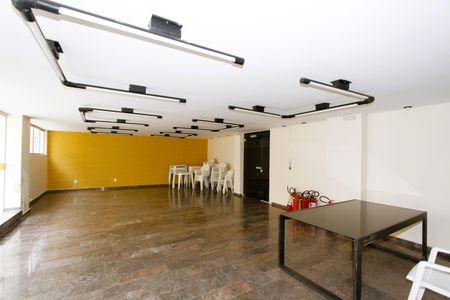 Apartamento à venda com 140m², 3 quartos e 2 vagasÁrea comum - Salão de festas
