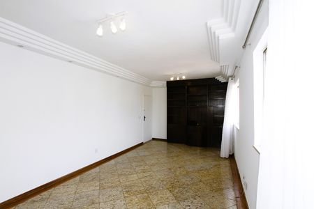 Sala de apartamento à venda com 3 quartos, 140m² em Alto Barroca, Belo Horizonte