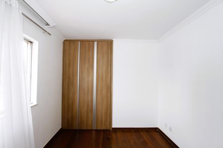 Apartamento à venda com 140m², 3 quartos e 2 vagasQuarto 3