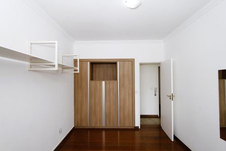 Quarto 1 de apartamento à venda com 3 quartos, 140m² em Alto Barroca, Belo Horizonte