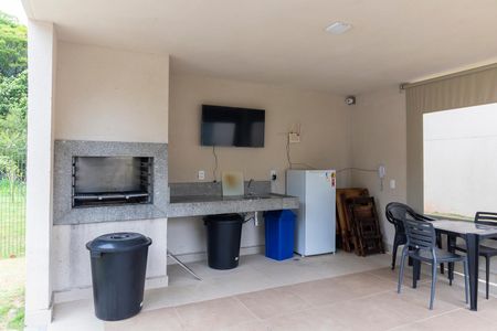 Apartamento para alugar com 40m², 2 quartos e sem vagaÁrea comum - Churrasqueira