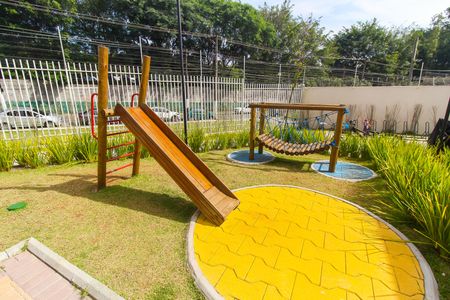 Apartamento para alugar com 40m², 2 quartos e sem vagaÁrea comum - Playground