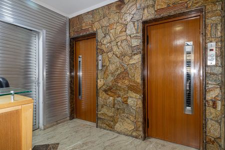 Apartamento à venda com 64m², 1 quarto e sem vaga Apartamento à venda com 64m², 1 quarto e sem vagaÁrea comum - Elevadores