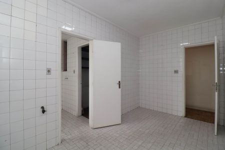 Apartamento à venda com 100m², 2 quartos e 1 vaga Apartamento à venda com 100m², 2 quartos e 1 vagaCozinha