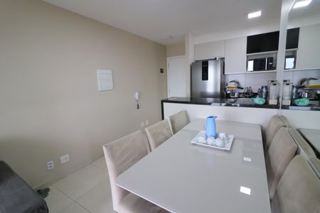 Sala de apartamento à venda com 2 quartos, 48m² em Santa Maria, Osasco