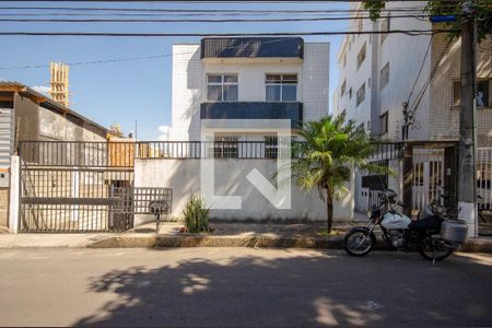 Apartamento à venda com 86m², 3 quartos e 2 vagas Apartamento à venda com 86m², 3 quartos e 2 vagasFachada
