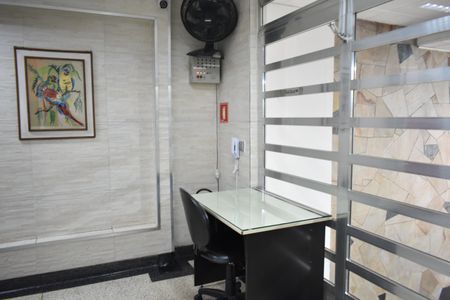 Apartamento à venda com 62m², 2 quartos e sem vagaHall