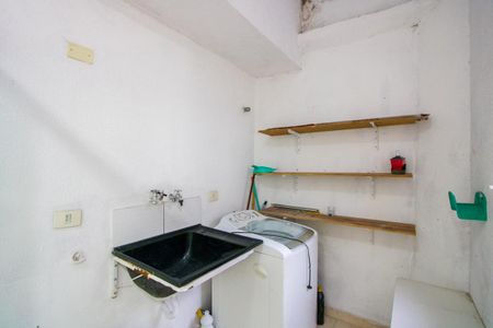 Apartamento à venda com 100m², 2 quartos e 1 vaga Apartamento à venda com 100m², 2 quartos e 1 vagaÁrea de serviço