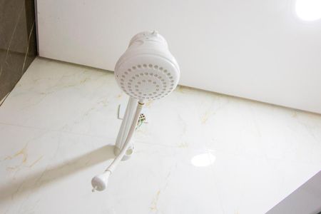 Apartamento à venda com 100m², 2 quartos e 1 vaga Apartamento à venda com 100m², 2 quartos e 1 vagaBanheiro social