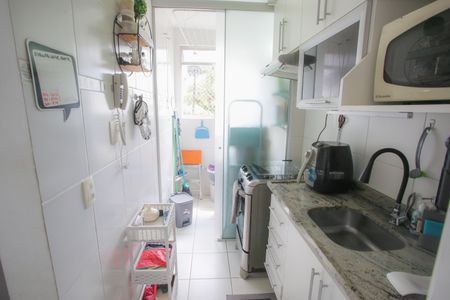 Apartamento à venda com 51m², 2 quartos e 1 vagaCozinha