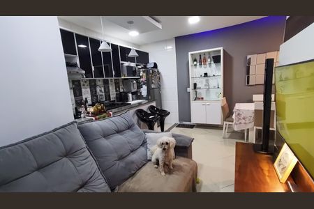 Sala de apartamento à venda com 3 quartos, 80m² em Taquara, Rio de Janeiro