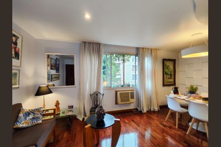 Apartamento à venda com 86m², 3 quartos e 1 vaga Apartamento à venda com 86m², 3 quartos e 1 vagaSala