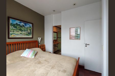 Apartamento à venda com 86m², 3 quartos e 1 vaga Apartamento à venda com 86m², 3 quartos e 1 vagaSuíte