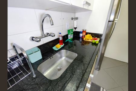 Apartamento à venda com 86m², 3 quartos e 1 vaga Apartamento à venda com 86m², 3 quartos e 1 vagaCozinha e Área de Serviço