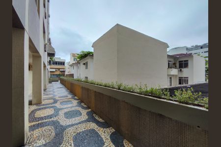 Apartamento à venda com 86m², 3 quartos e 1 vaga Apartamento à venda com 86m², 3 quartos e 1 vagaÁrea comum - Playground