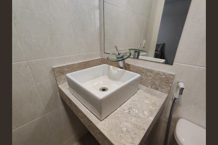 Apartamento para alugar com 110m², 3 quartos e 3 vagas Apartamento para alugar com 110m², 3 quartos e 3 vagasBanheiro da Suíte 2