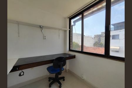 Apartamento para alugar com 110m², 3 quartos e 3 vagas Apartamento para alugar com 110m², 3 quartos e 3 vagasEscritório
