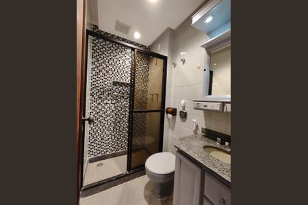 Apartamento para alugar com 110m², 3 quartos e 3 vagas Apartamento para alugar com 110m², 3 quartos e 3 vagasBanheiro Social