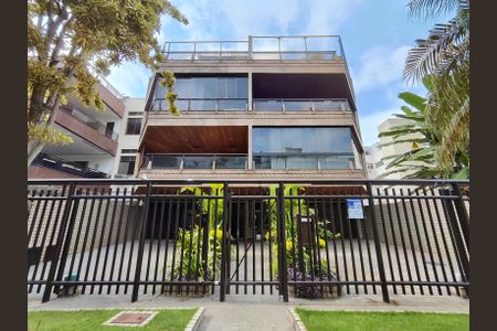 Apartamento para alugar com 110m², 3 quartos e 3 vagas Apartamento para alugar com 110m², 3 quartos e 3 vagasFachada