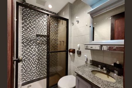 Apartamento para alugar com 110m², 3 quartos e 3 vagas Apartamento para alugar com 110m², 3 quartos e 3 vagasBanheiro Social