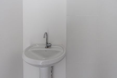 Apartamento para alugar com 34m², 2 quartos e sem vaga Apartamento para alugar com 34m², 2 quartos e sem vagaBanheiro