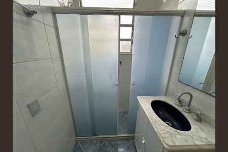 Apartamento à venda com 65m², 2 quartos e sem vagaBanheiro