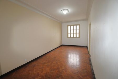 Apartamento à venda com 65m², 2 quartos e sem vagaSala