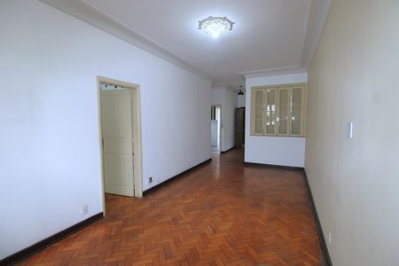 Apartamento à venda com 65m², 2 quartos e sem vagaSala