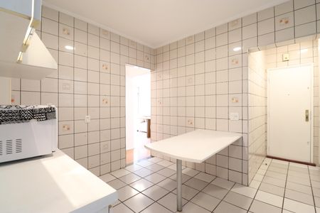 Apartamento à venda com 110m², 4 quartos e 1 vagaCozinha