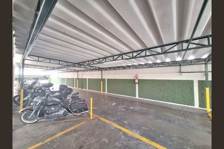 Apartamento à venda com 110m², 4 quartos e 1 vaga Apartamento à venda com 110m², 4 quartos e 1 vagaGaragem