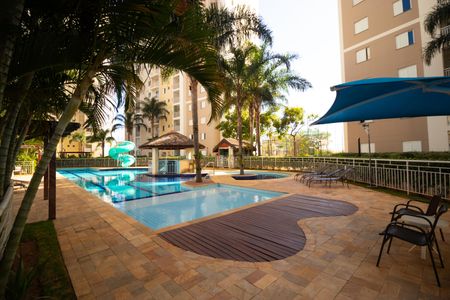 Apartamento à venda com 64m², 2 quartos e 1 vaga Apartamento à venda com 64m², 2 quartos e 1 vagaÁrea comum - Piscina