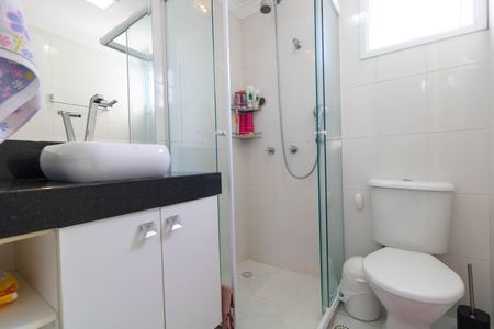 Apartamento à venda com 64m², 2 quartos e 1 vaga Apartamento à venda com 64m², 2 quartos e 1 vagaBanheiro da Suíte