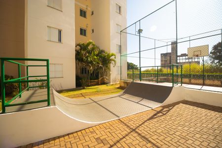 Apartamento à venda com 64m², 2 quartos e 1 vaga Apartamento à venda com 64m², 2 quartos e 1 vagaÁrea comum - Pista de skate