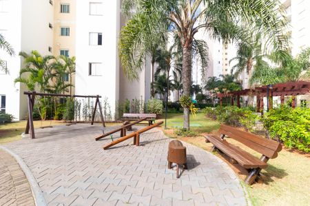 Apartamento à venda com 64m², 2 quartos e 1 vaga Apartamento à venda com 64m², 2 quartos e 1 vagaÁrea comum - Playground