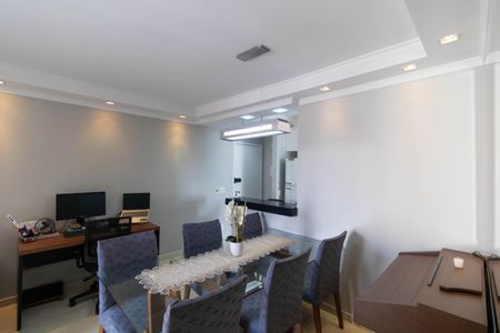 Apartamento à venda com 64m², 2 quartos e 1 vaga Apartamento à venda com 64m², 2 quartos e 1 vagaSalas