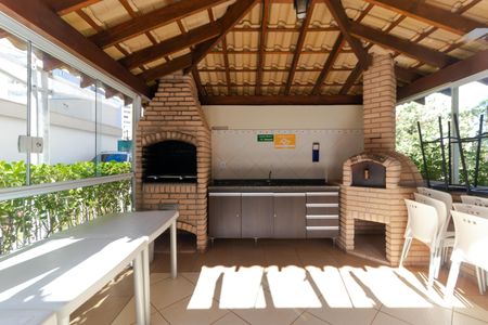 Apartamento à venda com 64m², 2 quartos e 1 vaga Apartamento à venda com 64m², 2 quartos e 1 vagaÁrea comum - Churrasqueira