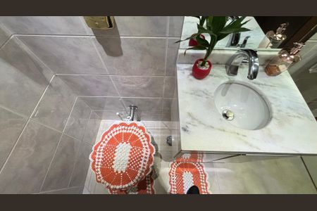 Casa à venda com 263m², 3 quartos e 8 vagasLavabo