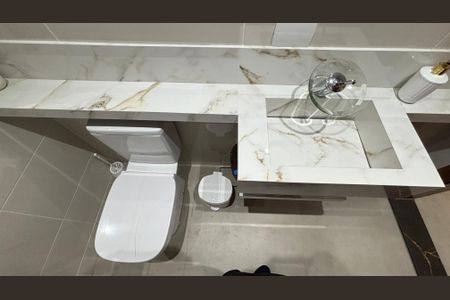 Casa à venda com 263m², 3 quartos e 8 vagasArea Gourmet - Banheiro